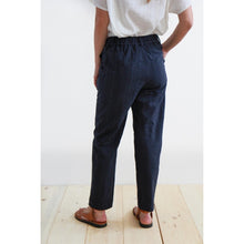 Carica l'immagine nel visualizzatore di Gallery, PANTALONE AMBRETTA COTONE SEERSUCKER BLU NOTTE