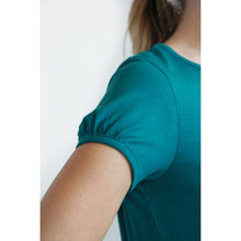 Carica l'immagine nel visualizzatore di Gallery, TEES OLIVO JERSEY COTONE BIO FIAMMATO PAVONE