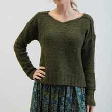 Carica l'immagine nel visualizzatore di Gallery, MAGLIA CISTO ALPACA SUPERFINE BOUCLE' VERDE OLIVA