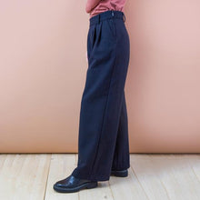 Carica l&#39;immagine nel visualizzatore di Gallery, PANTALONE OLEANDRO. COTONE E LANA. NERO
