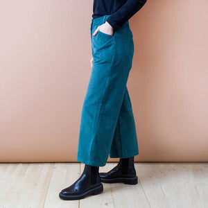 PANTALONE VITE. VELLUTO DI COTONE A COSTE. VERDE PETROLIO