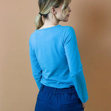 Carica l&#39;immagine nel visualizzatore di Gallery, TEES BATEAU. JERSEY STRETCH BIO. AZZURRO ACQUA
