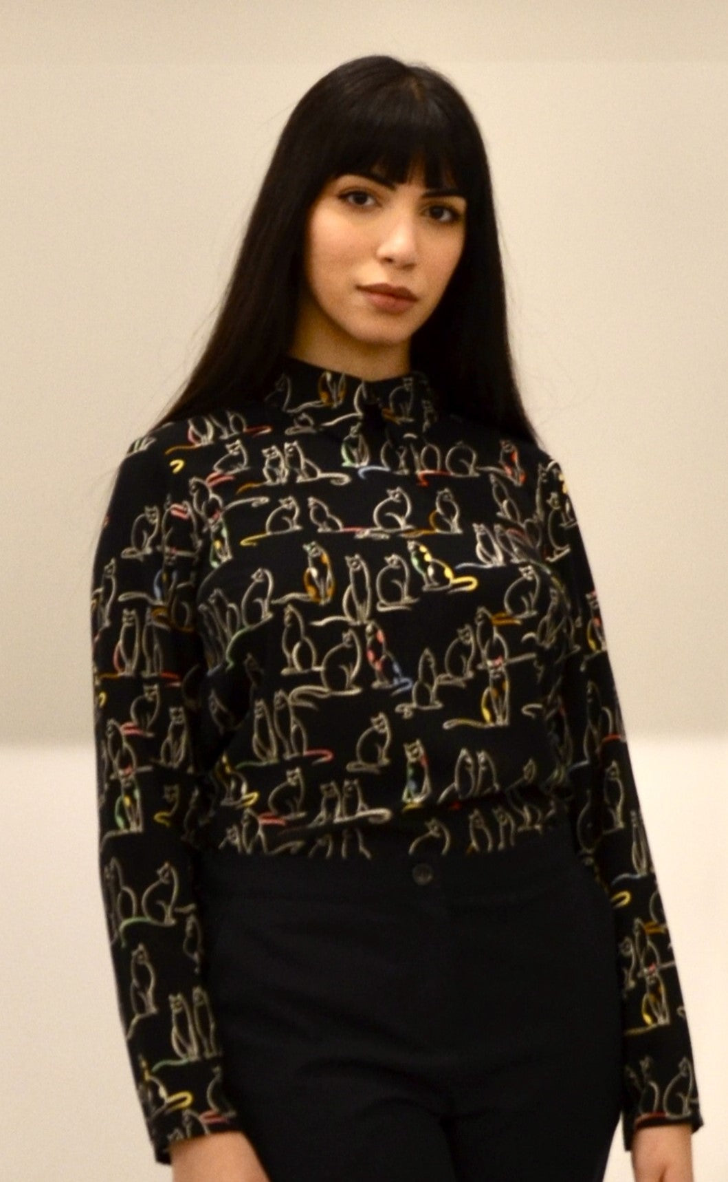 BLUSA PARIS IN VISCOSA, COLORE TONI NERO