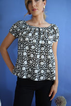 Carica l'immagine nel visualizzatore di Gallery, BLUSA SHAILA NERO
