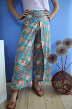 Carica l'immagine nel visualizzatore di Gallery, PANTALONE ANUPOMA PAVONE
