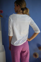 Carica l'immagine nel visualizzatore di Gallery, T-SHIRT AMANDA BIANCO
